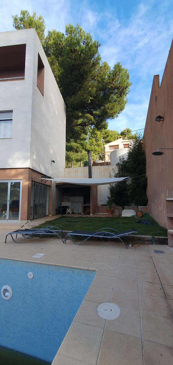 Chalet for sale in Benicasim