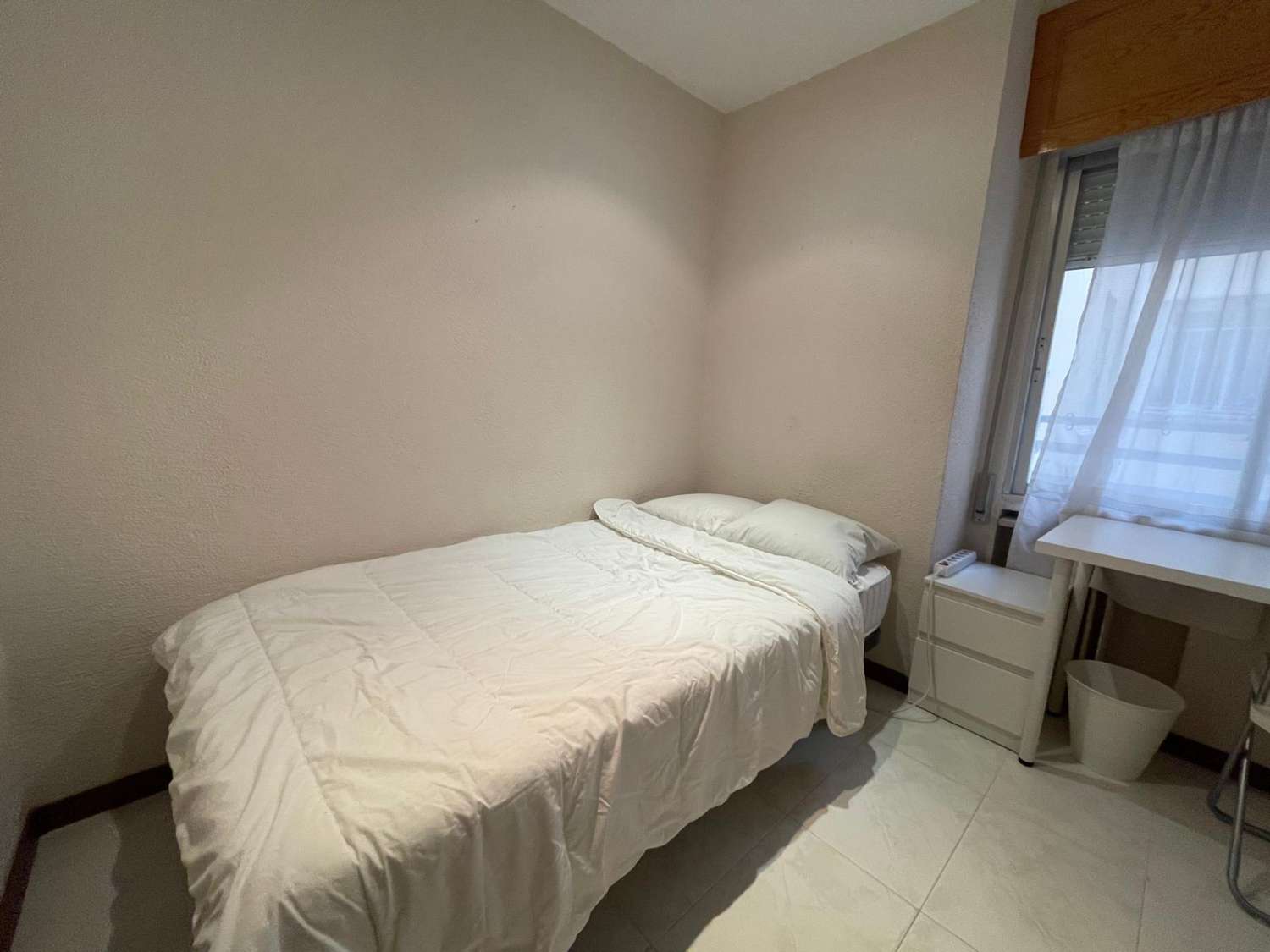Bright 3-Bedroom Apartment in Chamberí