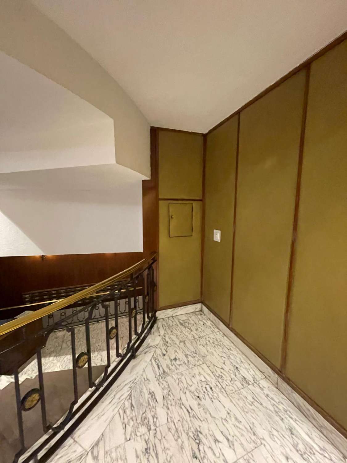 Bright 3-Bedroom Apartment in Chamberí