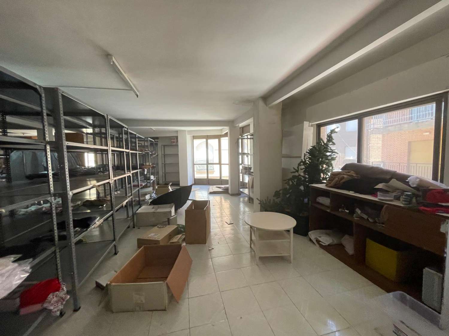 Gran oportunidad Edificio de 2 plantas 430m2 en el centro de Quintanar, junto a la plaza del Ayuntamiento