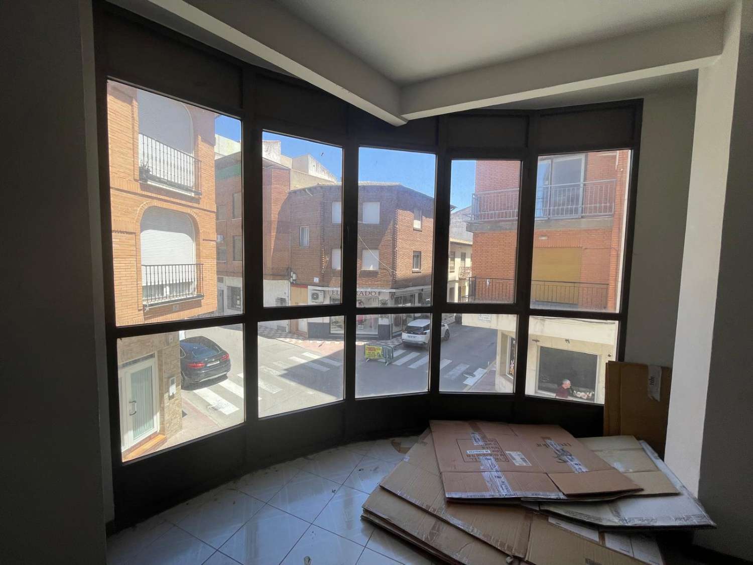 Gran oportunidad Edificio de 2 plantas 430m2 en el centro de Quintanar, junto a la plaza del Ayuntamiento