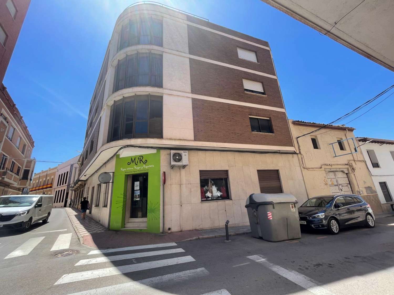 Gran oportunidad Edificio de 2 plantas 430m2 en el centro de Quintanar, junto a la plaza del Ayuntamiento