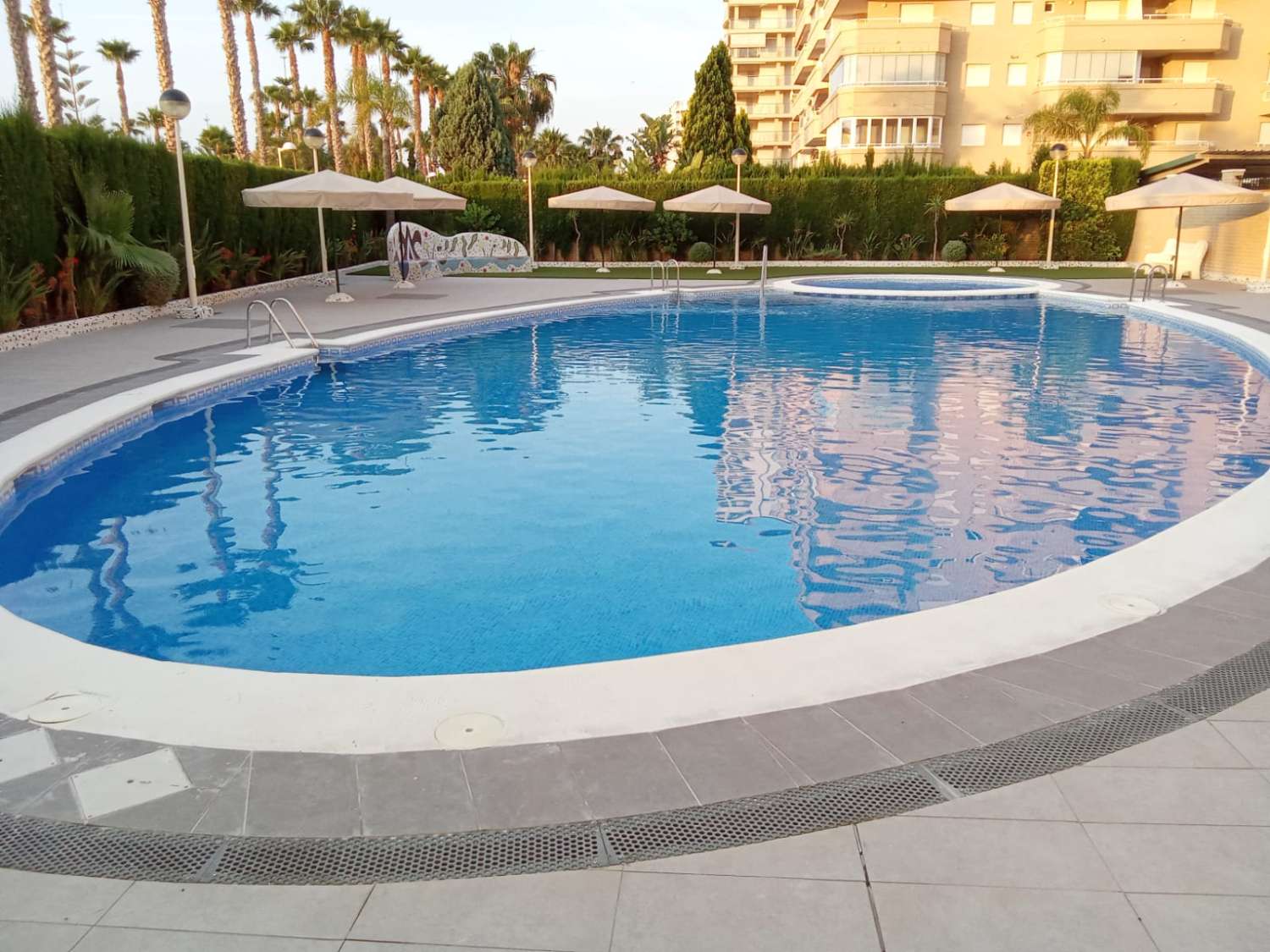 APARTAMENTO OROPESA PRIMERA LÍNEA