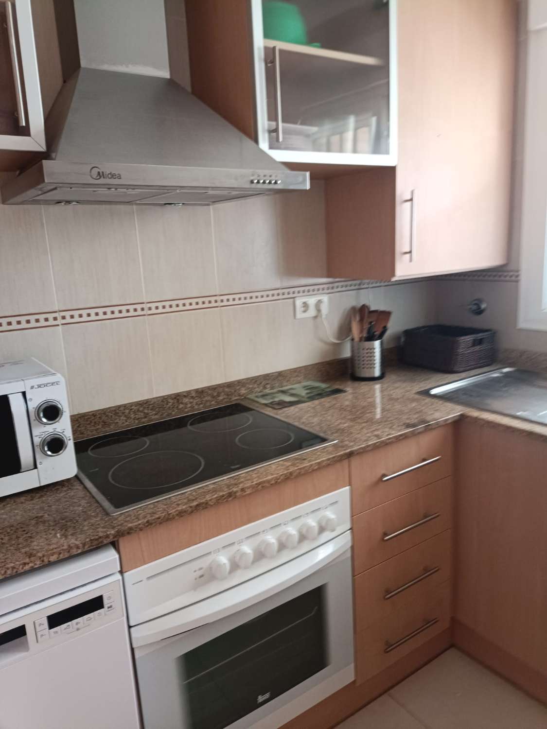 APARTAMENTO OROPESA PRIMERA LÍNEA