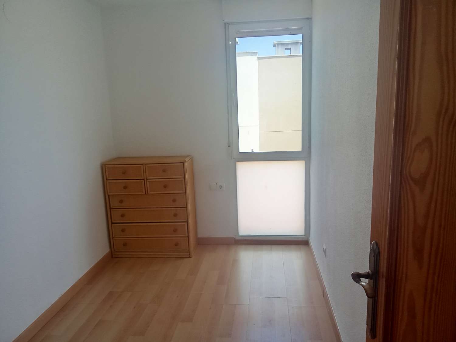 CHALET ADOSADO OROPESA