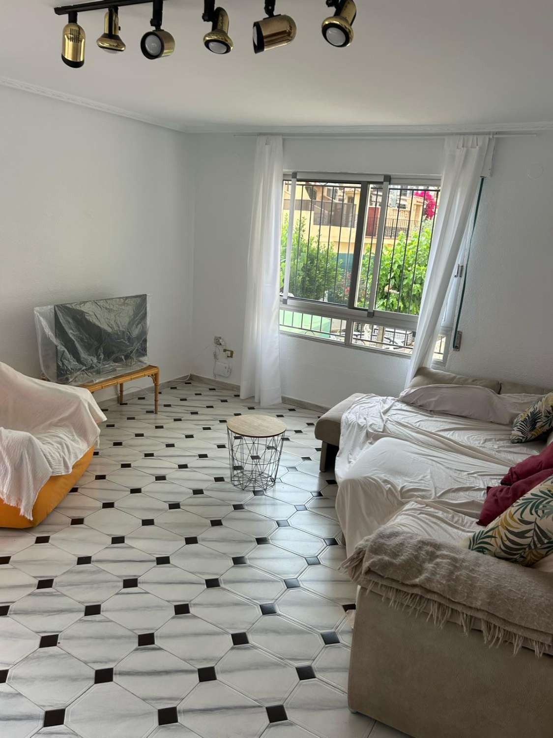 CHALET ADOSADO OROPESA
