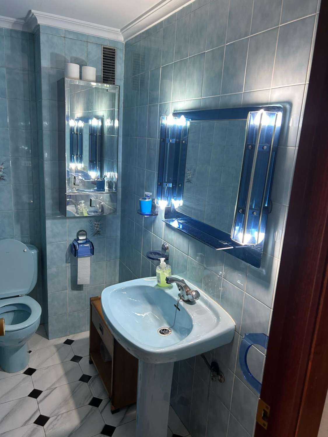 CHALET ADOSADO OROPESA