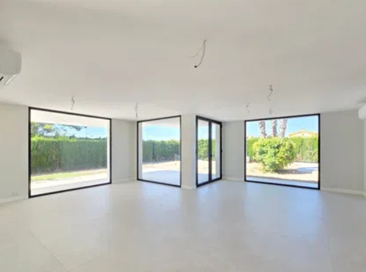 VILLA BENICASIM