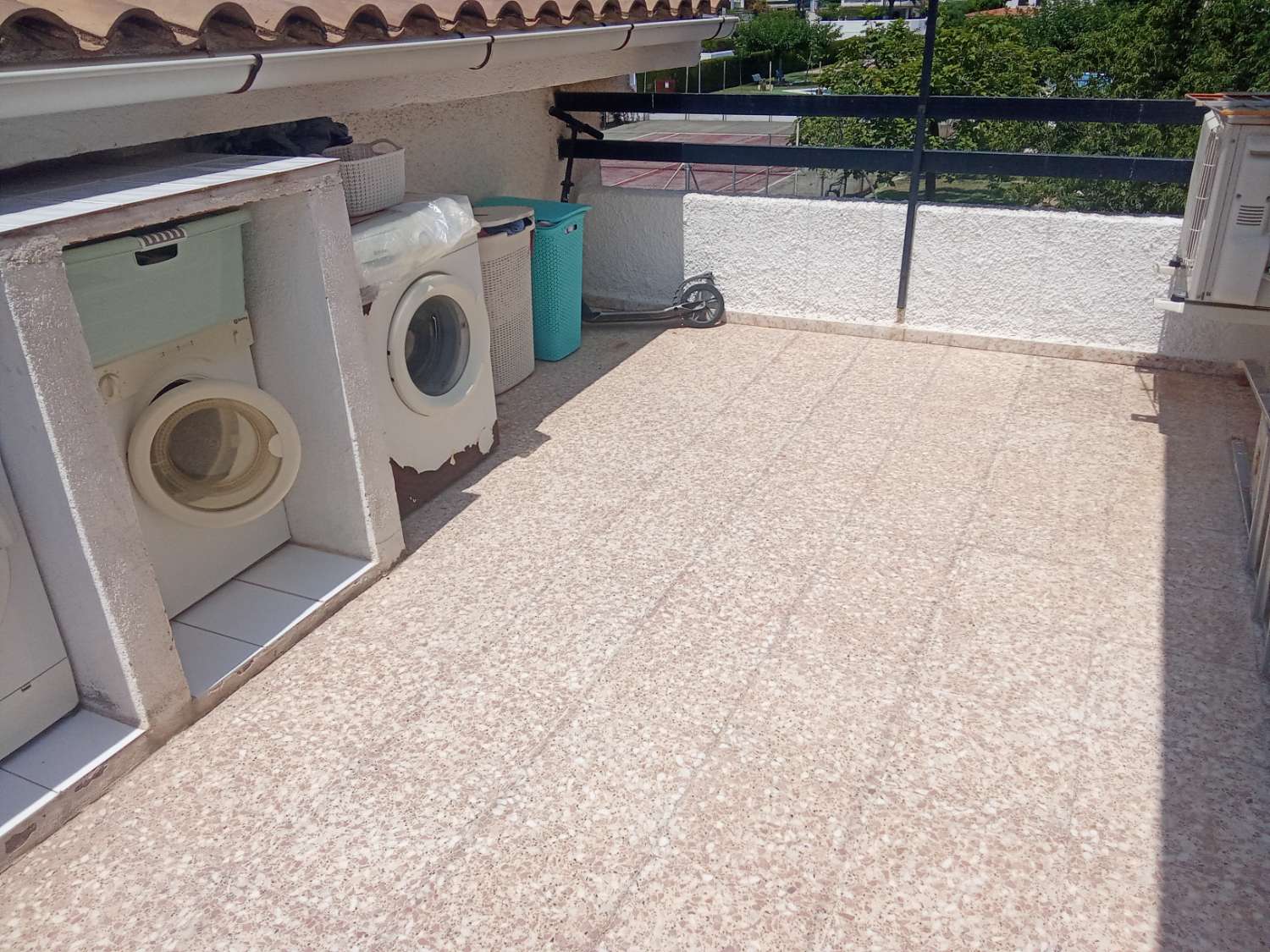 Бунгало в продаже в Voramar (Benicasim)