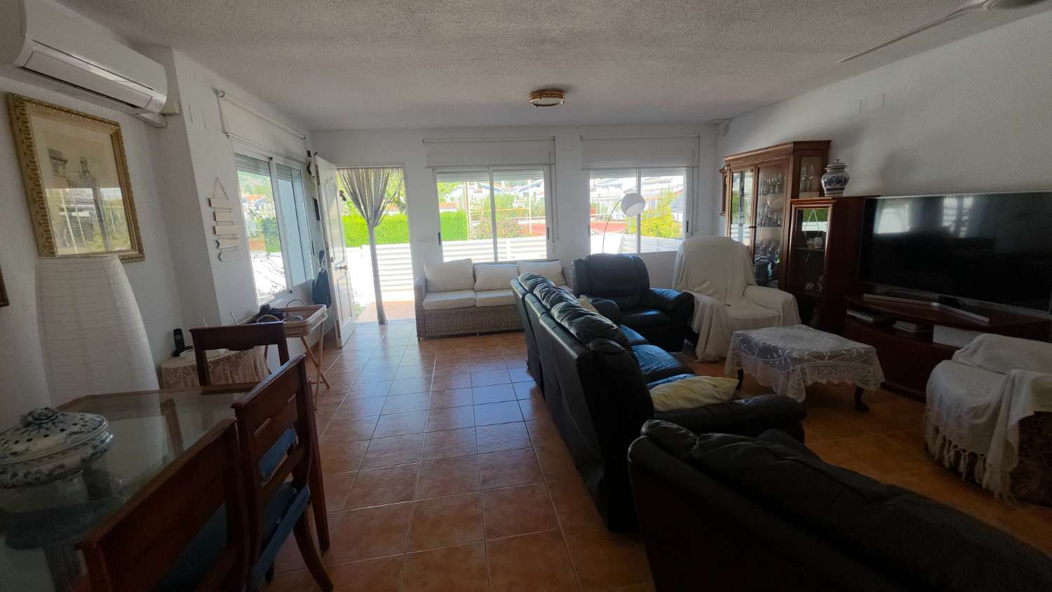 Бунгало в продаже в Voramar (Benicasim)