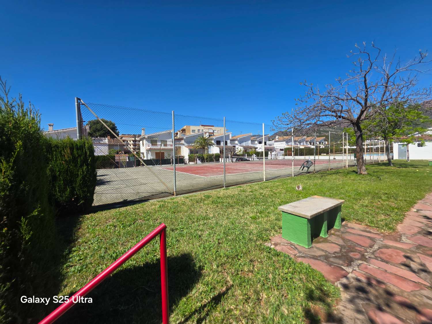 Бунгало в продаже в Voramar (Benicasim)