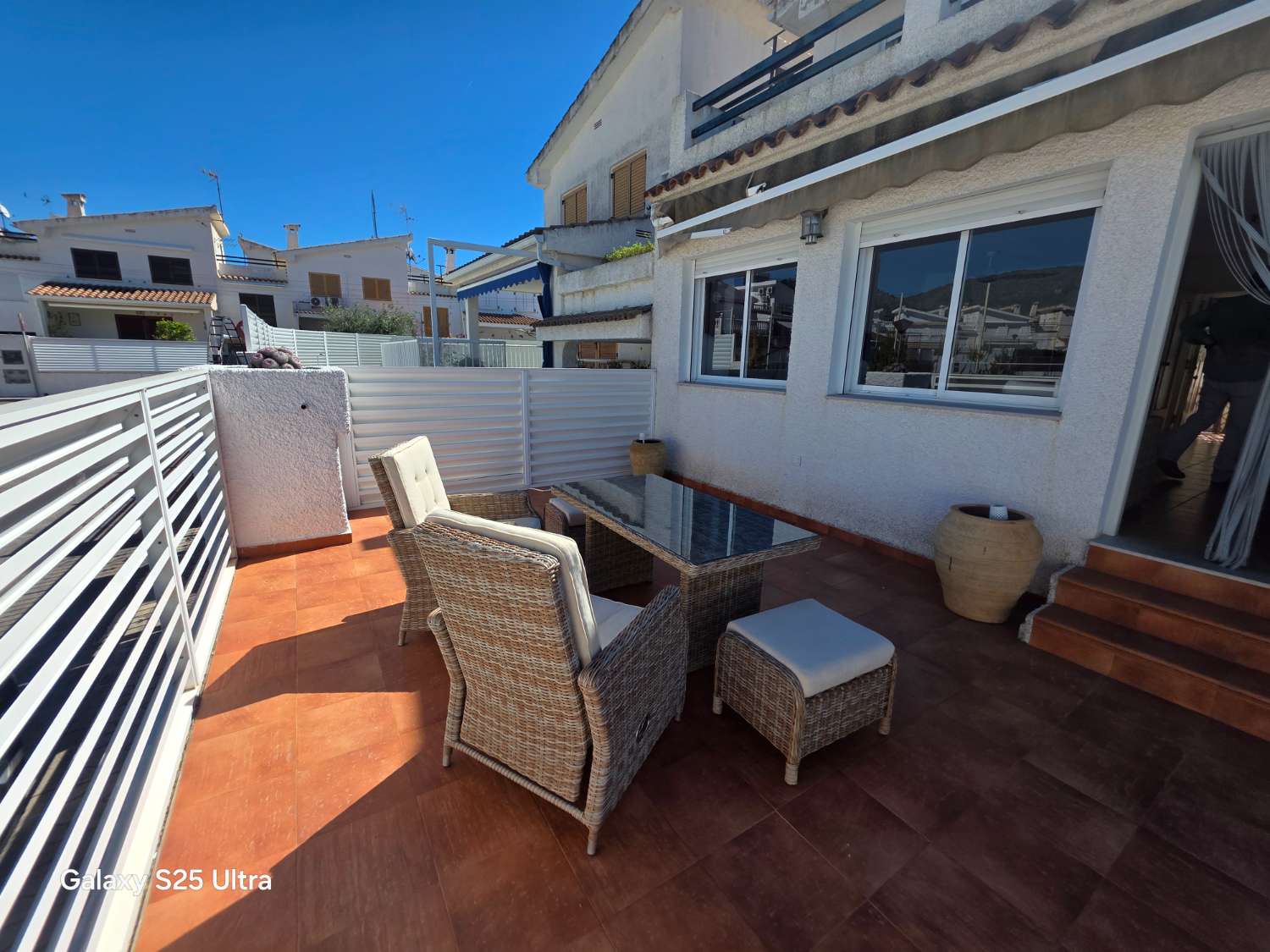 Бунгало в продаже в Voramar (Benicasim)