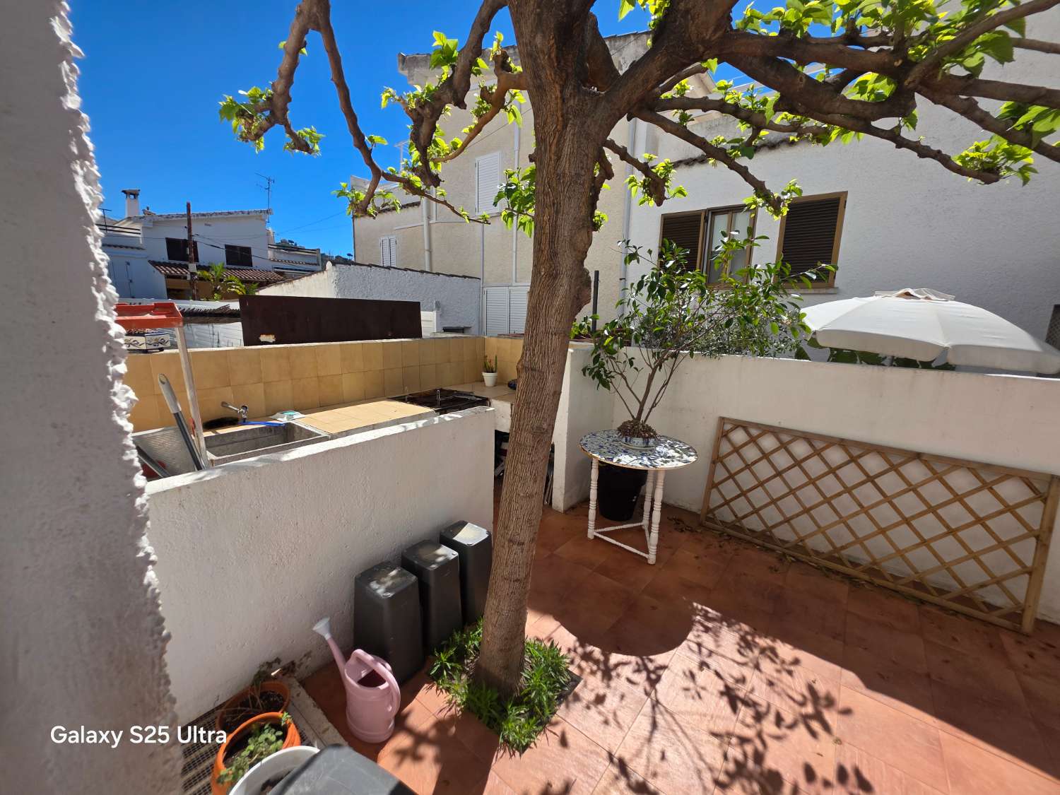 Бунгало в продаже в Voramar (Benicasim)