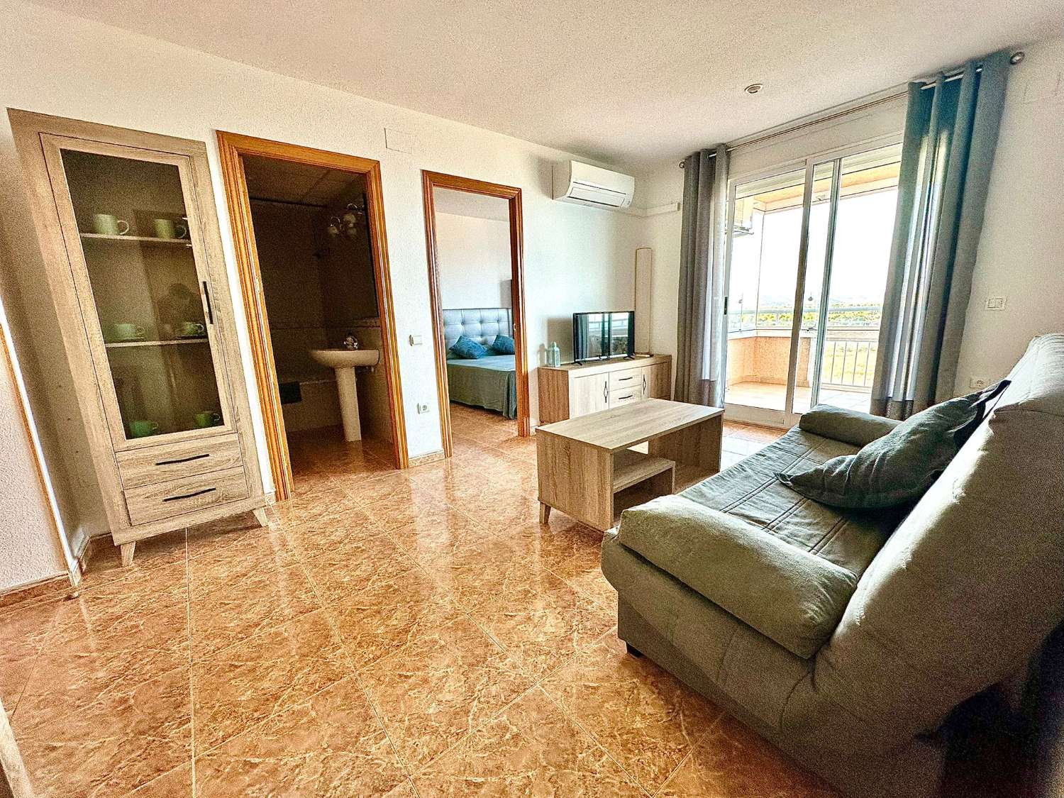 APARTAMENTO PRIMERA LINEA DE PLAYA OROPESA
