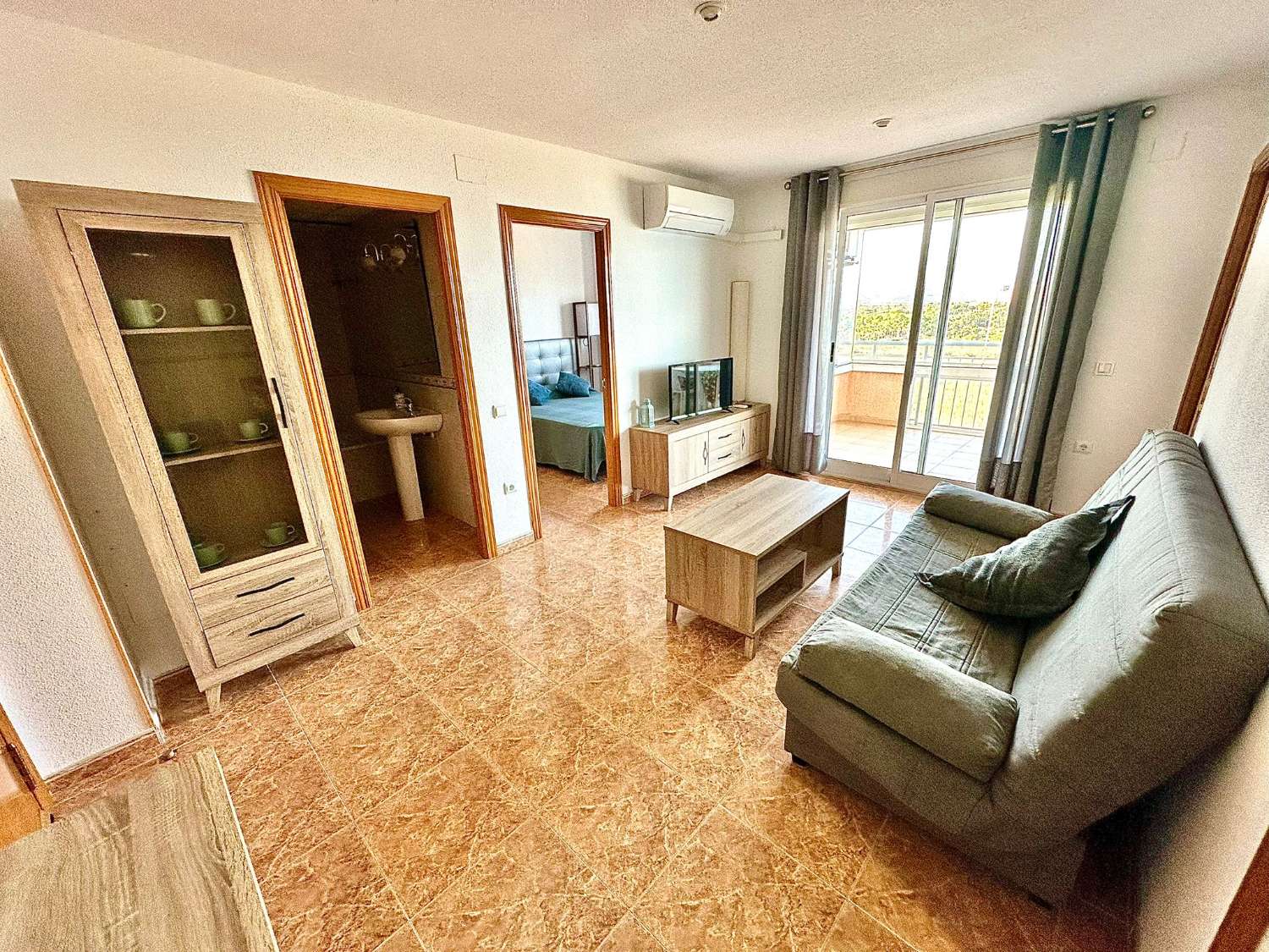 APARTAMENTO PRIMERA LINEA DE PLAYA OROPESA
