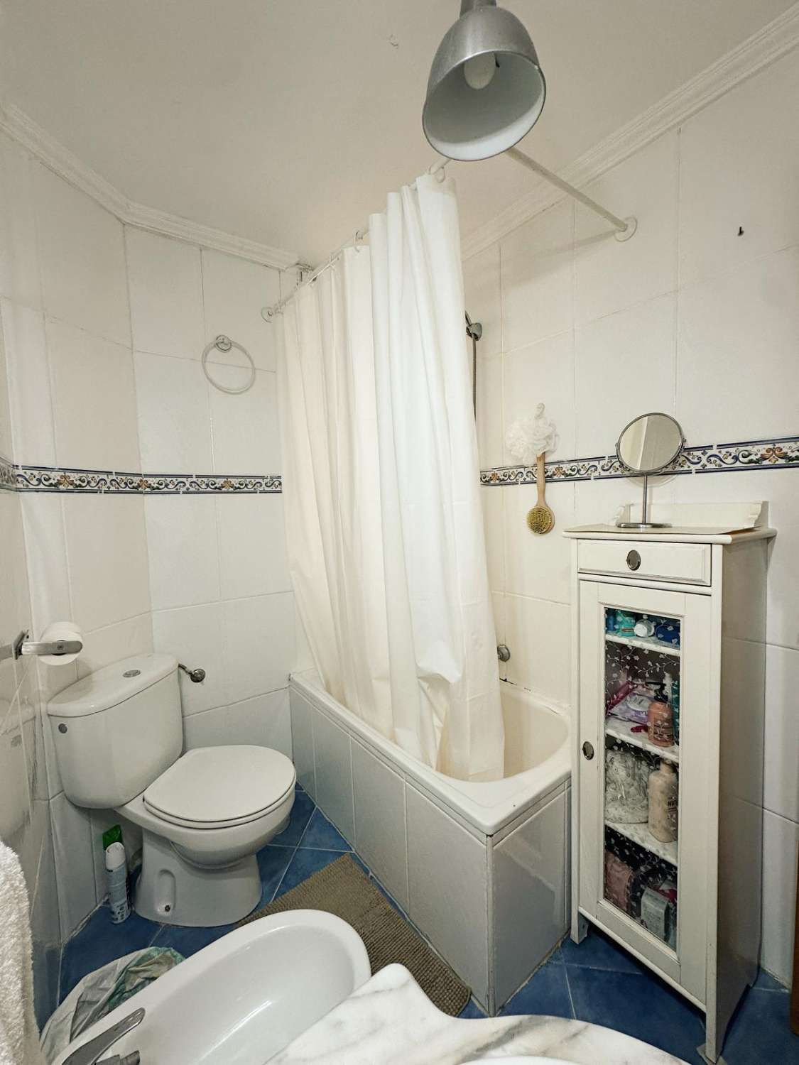 Cozy and warm two bedroom apartment in Chamberí