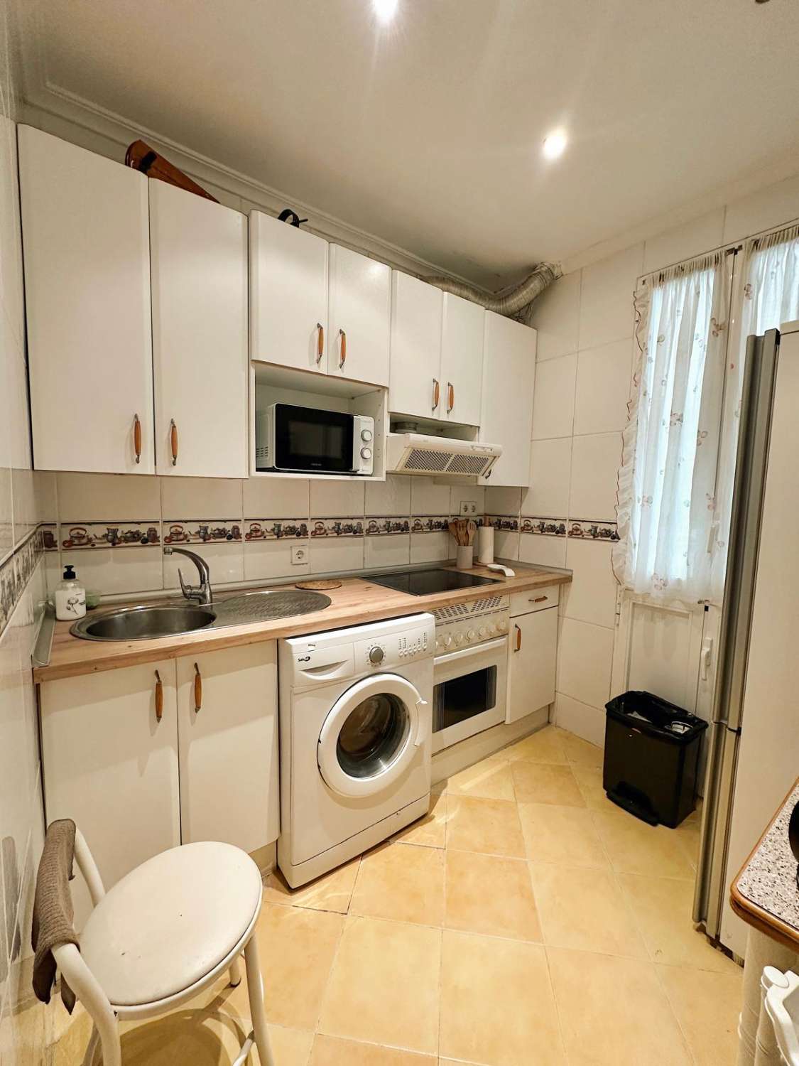 Cozy and warm two bedroom apartment in Chamberí