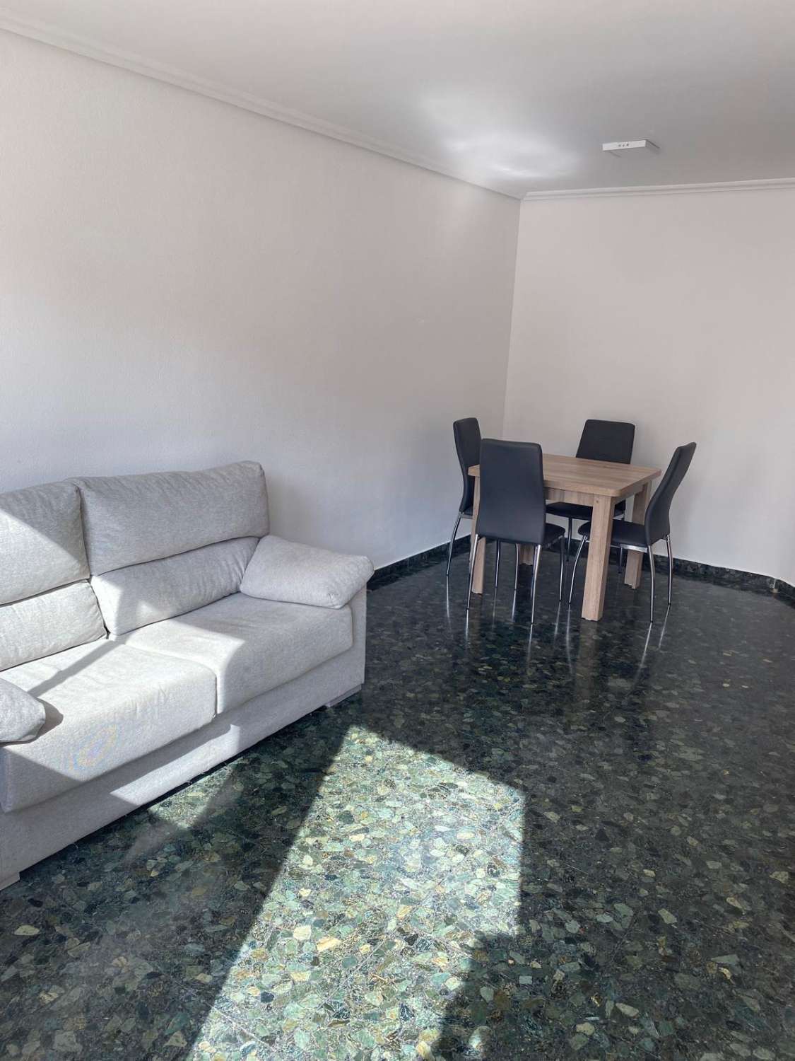 Flat te huur in Zona Hospital-Plaza del Real (Castellón de la Plana)