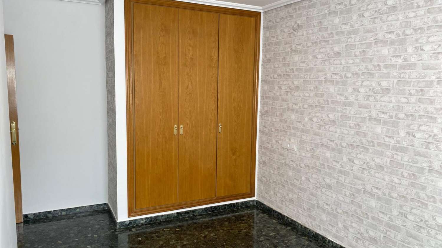 Flat te huur in Zona Hospital-Plaza del Real (Castellón de la Plana)