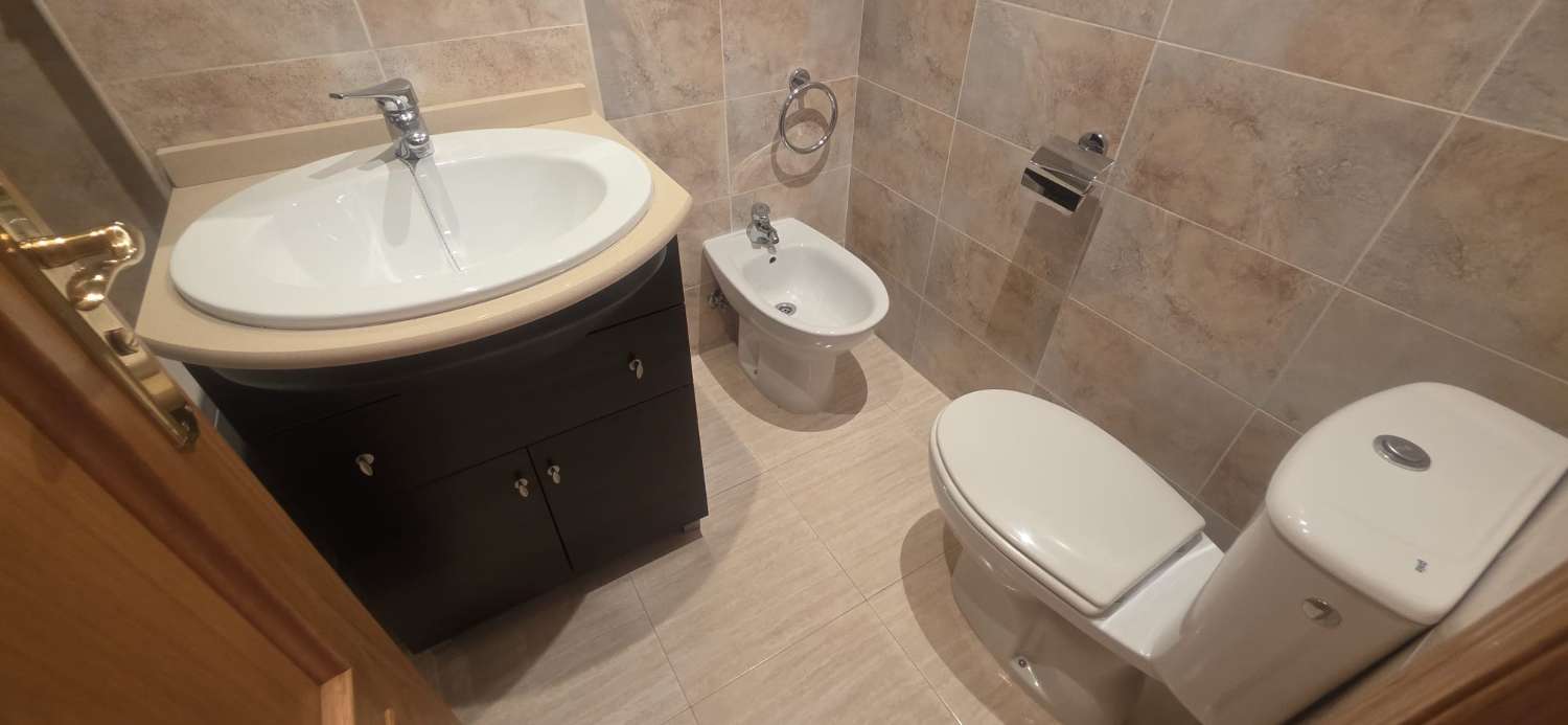 APARTAMENTOS EN OROPESA