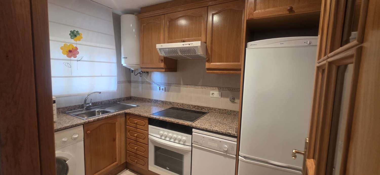 APARTAMENTOS EN OROPESA