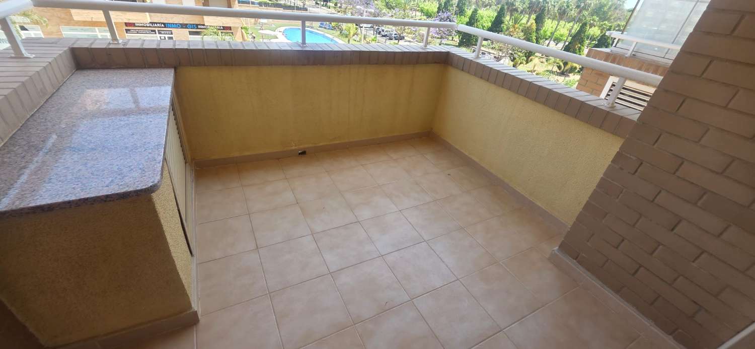 APARTAMENTOS EN OROPESA
