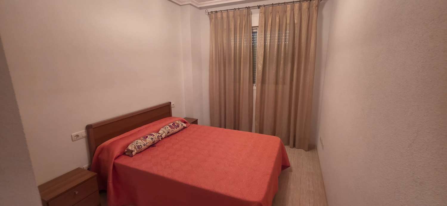 APARTAMENTOS EN OROPESA