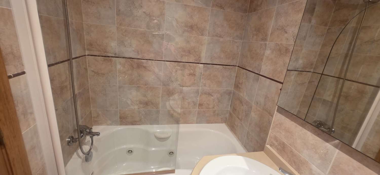 APARTAMENTOS EN OROPESA