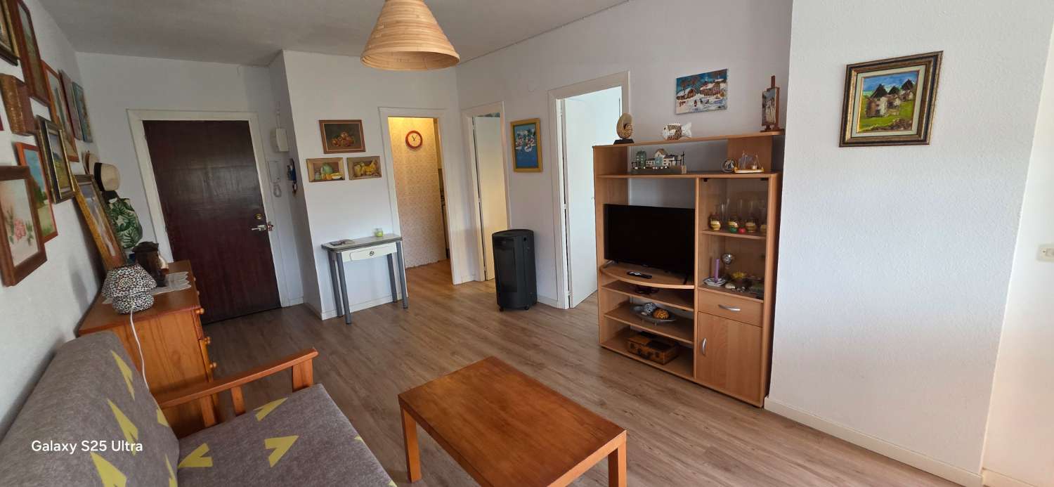 APARTAMENTO EN PRIMERA LINEA DE PLAYA DE LA CONCHA